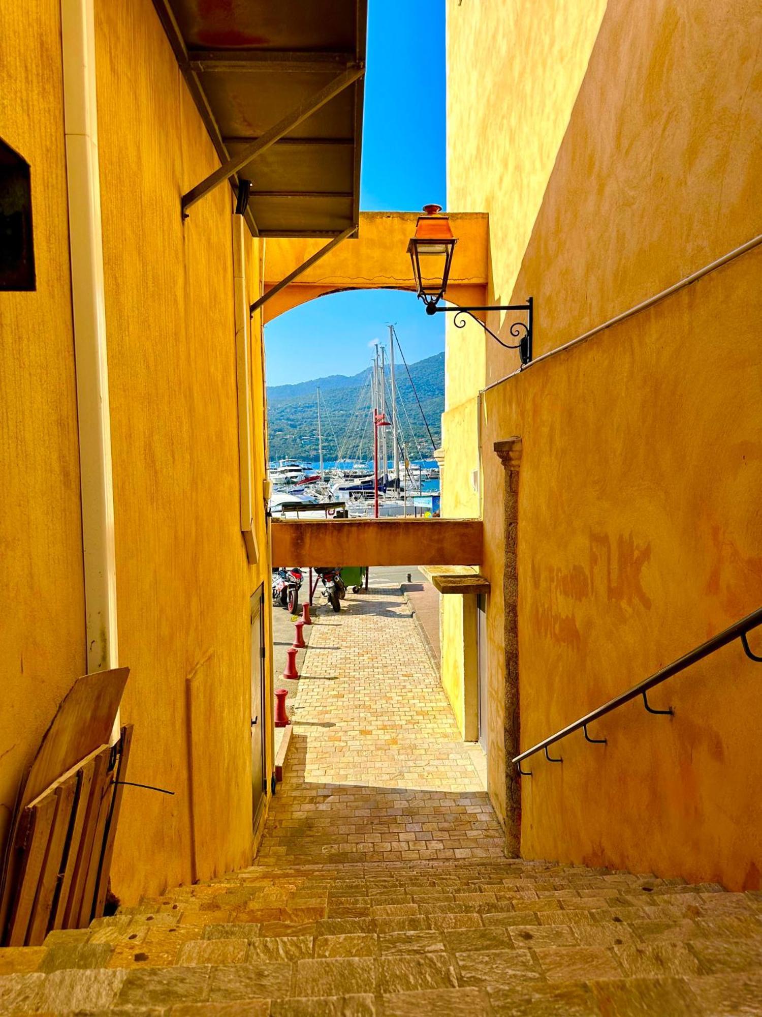 Apartamento T3 Avec Vue Sur La Mer Notre Chez-Nous Propriano  Exterior foto